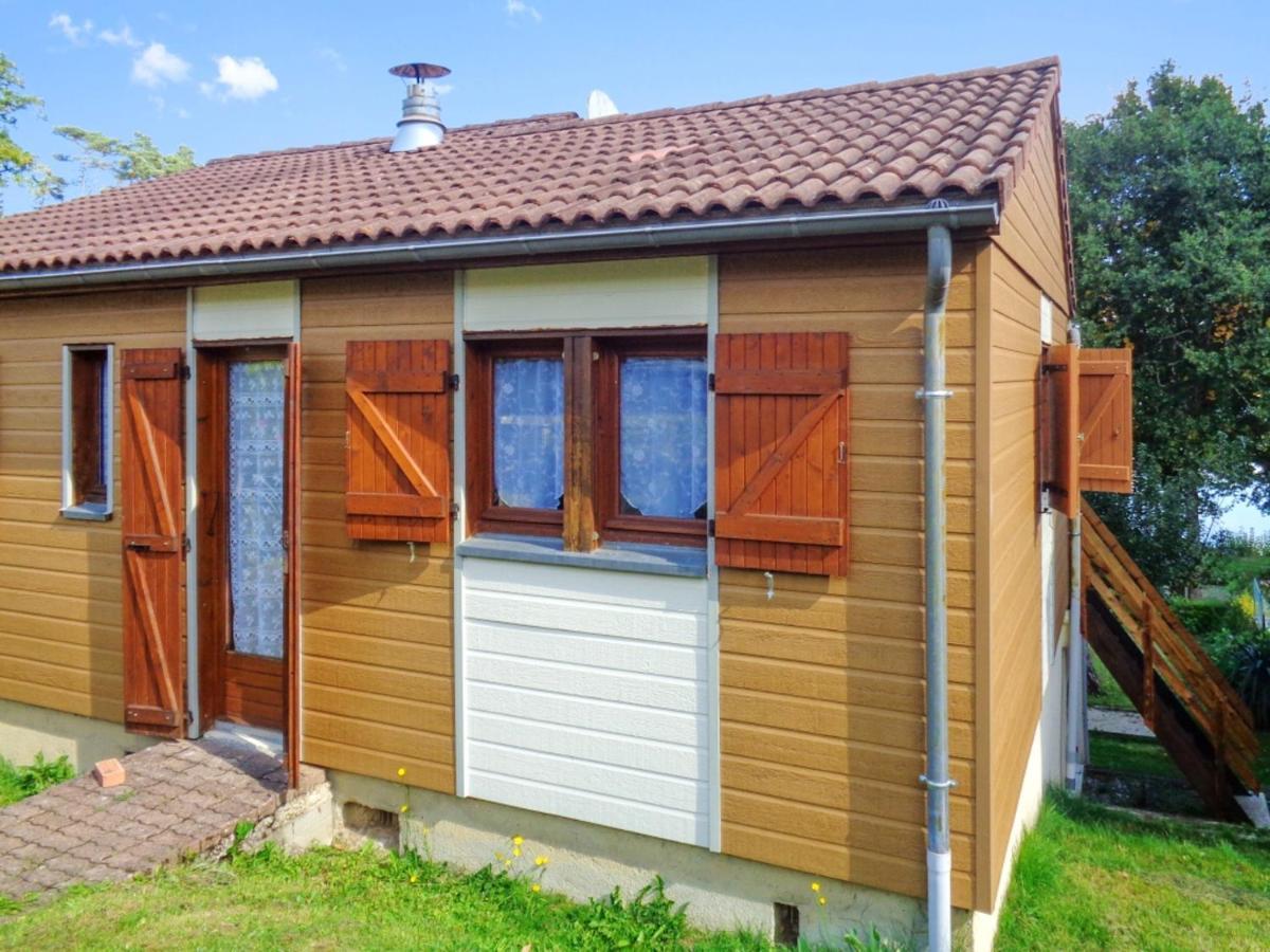 Chalet Charmant A Saint-Gerons Avec Piscine Partagee Eksteriør billede