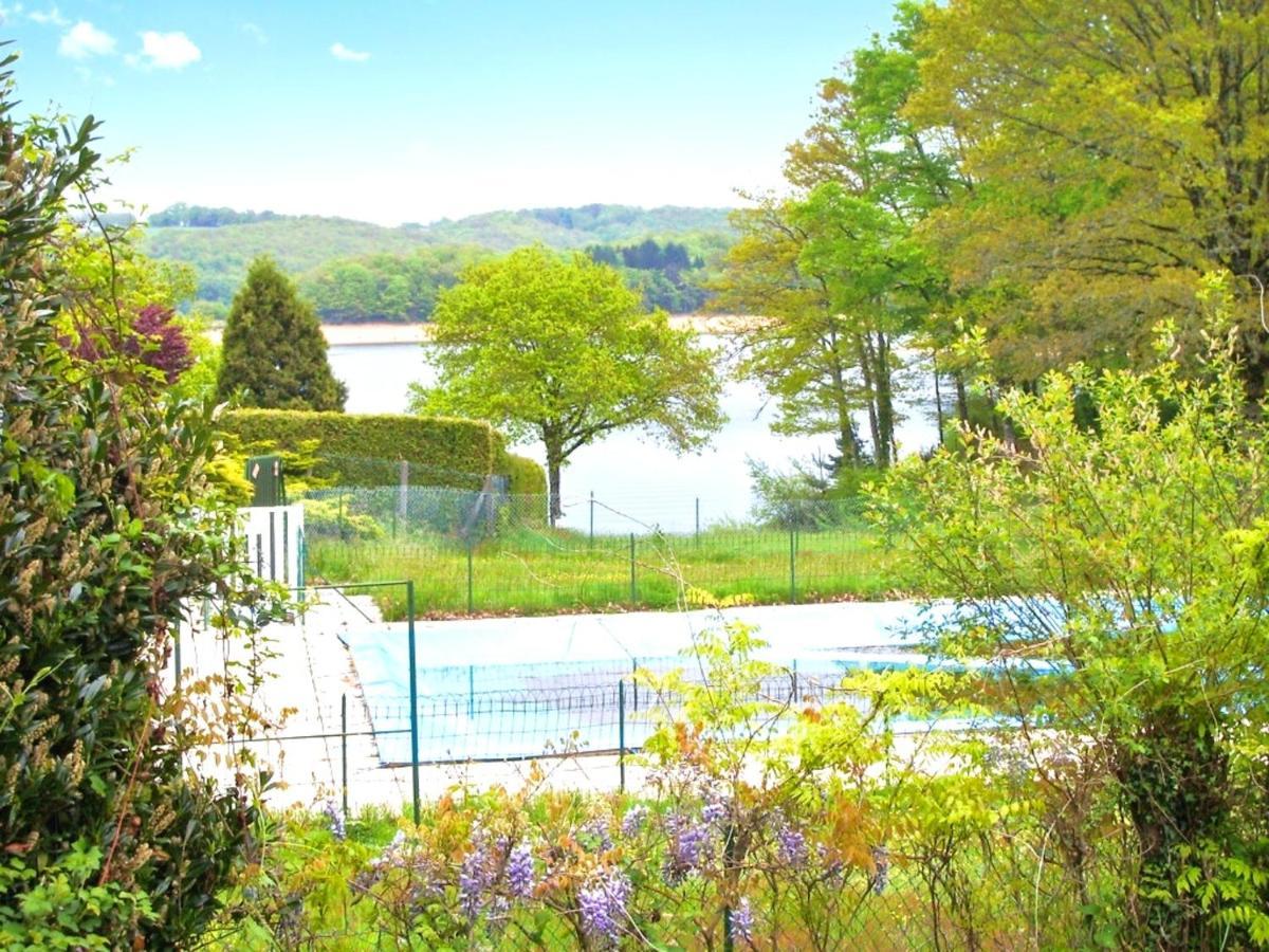 Chalet Charmant A Saint-Gerons Avec Piscine Partagee Eksteriør billede